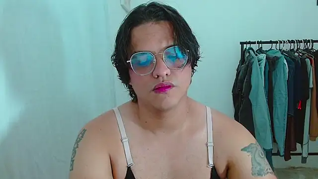 Diane exotic online show from May 2026 11:44:01 PM