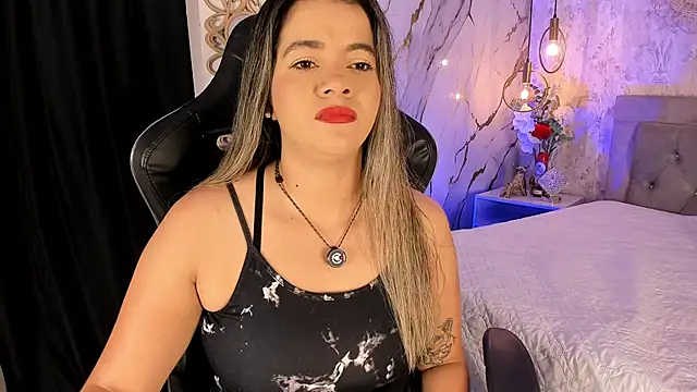Snapshot of Leidy_2026 chatting on June 2026 12:48:02 PM Leidy 2026 online show from June 2026 12:48:02 PM