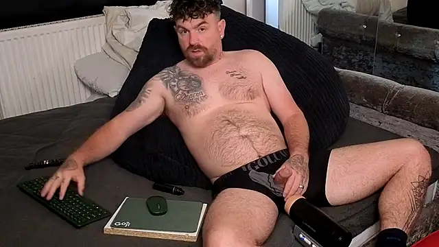Snapshot of Naughtybihubbyxx chatting on May 2026 08:30:01 AM Naughtybihubbyxx online show from May 2026 08:30:01 AM