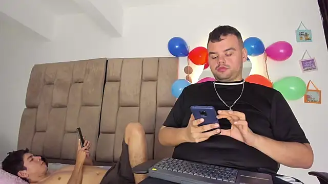 Aaron Grant online show from July 2026 07:23:02 AM