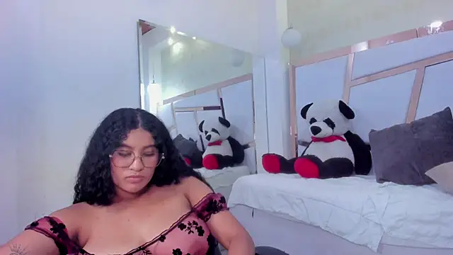 roxy domnin online show from July 2026 06:47:02 AM