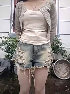 candy bobo online show from May 2026 01:03:01 AM