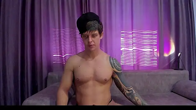 MarcoErra online show from July 2026 01:43:02 AM