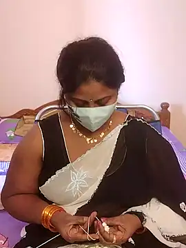 Snapshot of telugu_Geetha40 chatting on May 2026 08:43:02 AM telugu Geetha40 online show from May 2026 08:43:02 AM