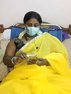 Snapshot of telugu_Geetha40 chatting on May 2026 08:31:01 AM telugu Geetha40 online show from May 2026 08:31:01 AM