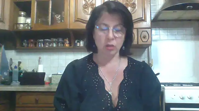 Fiona06 online show from May 2026 07:43:02 PM