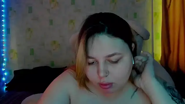 LillyHaigh online show from May 2026 06:33:01 AM