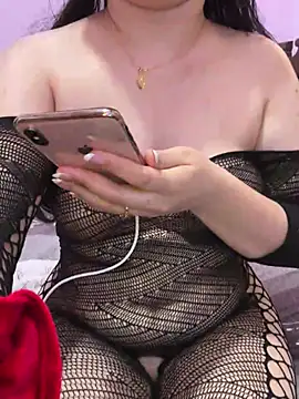 Snapshot of QueenRima99 chatting on May 2026 07:18:02 PM QueenRima99 online show from May 2026 07:18:02 PM