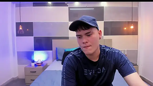 Alexei lux online show from April 2026 07:56:02 PM