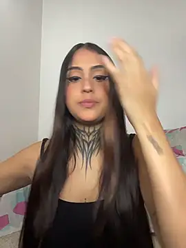Snapshot of sarah_escobarr_ chatting on May 2026 04:04:02 PM sarah escobarr online show from May 2026 04:04:02 PM