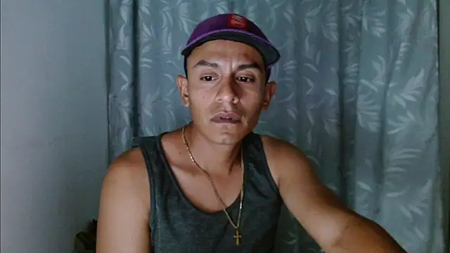 kristianDiaz online show from April 2026 11:46:02 PM