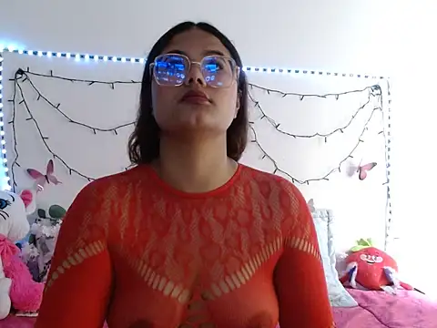 scarlettdoll777 online show from June 2026 12:49:01 PM