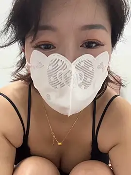 Snapshot of milkwine chatting on June 2026 02:45:02 AM milkwine online show from June 2026 02:45:02 AM