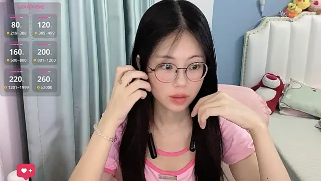 Luna-666 online show from July 2026 01:07:02 PM