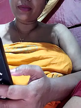 Snapshot of Gulapi_N chatting on May 2026 10:50:03 PM Gulapi N online show from May 2026 10:50:03 PM