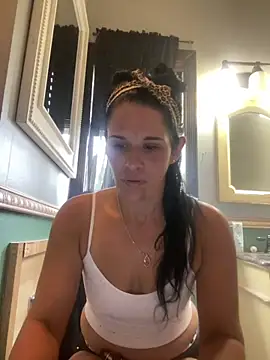 Snapshot of Vanessa_Valentine chatting on May 2026 01:50:02 PM Vanessa Valentine online show from May 2026 01:50:02 PM