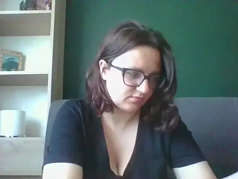 sensual paris online show from May 2026 05:27:02 AM