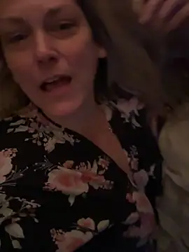 bigtitslivetofuck online show from March 2025 01:24:02 AM