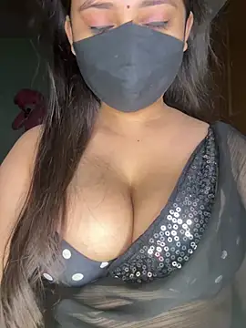 Naughty pooja44 online show from May 2026 10:15:02 PM