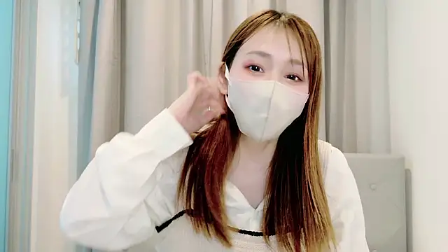 momoka  o0 online show from May 2026 05:02:01 AM
