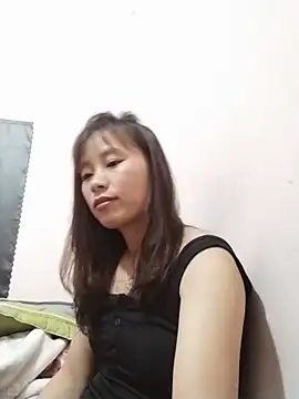 Snapshot of -Natina- chatting on June 2026 01:48:02 PM -Natina- online show from June 2026 01:48:02 PM