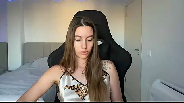 Snapshot of PrincesSsLilu chatting on June 2026 05:23:01 PM PrincesSsLilu online show from June 2026 05:23:01 PM