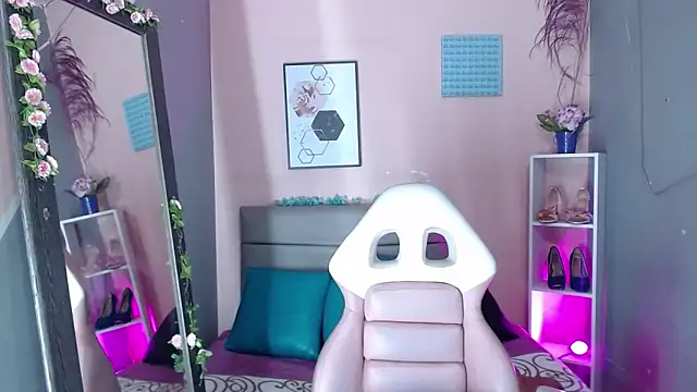 criselandrea707rs online show from June 2026 11:56:02 AM