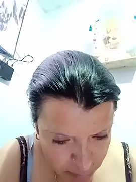 Snapshot of Samantha_Kieran chatting on May 2026 04:11:02 PM Samantha Kieran online show from May 2026 04:11:02 PM