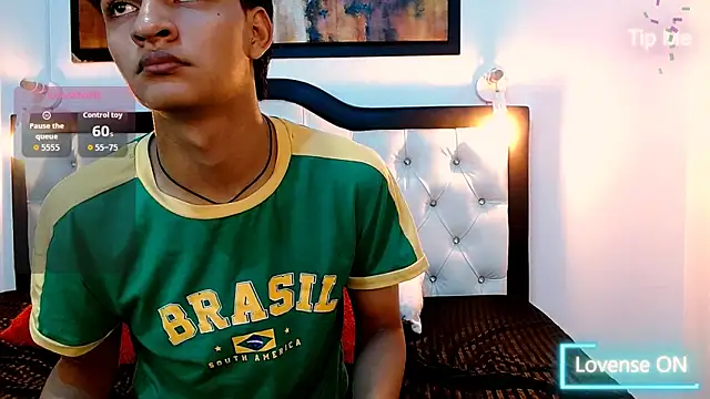 Snapshot of SahirCharm chatting on June 2026 05:34:02 PM SahirCharm online show from June 2026 05:34:02 PM