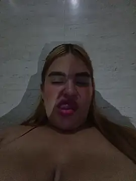 Violettasexy  online show from May 2026 03:24:02 AM