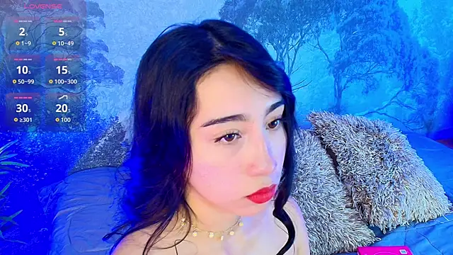 Snapshot of AshleyGross_ chatting on May 2026 07:41:01 PM AshleyGross online show from May 2026 07:41:01 PM