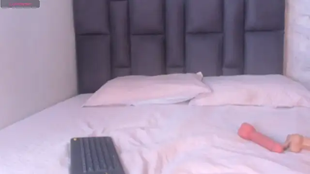 maddy  howard online show from July 2026 01:39:02 PM