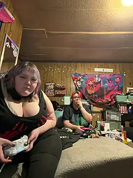 Snapshot of purelydivine chatting on May 2026 01:56:01 AM purelydivine online show from May 2026 01:56:01 AM