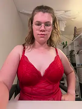 Snapshot of Lina-Love chatting on July 2026 09:16:01 PM Lina-Love online show from July 2026 09:16:01 PM