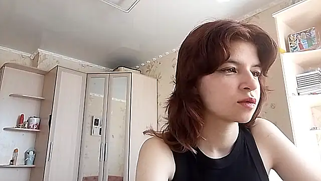 LowkeyIndigo online show from May 2026 06:20:02 AM