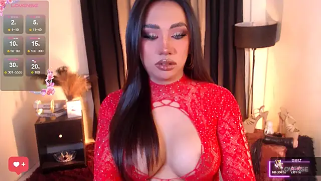 Snapshot of LoveMarie69xoxo chatting on June 2026 03:27:01 PM LoveMarie69xoxo online show from June 2026 03:27:01 PM
