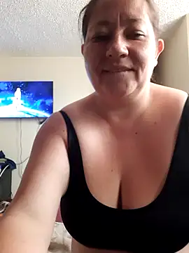 Snapshot of Morchis_esmeralda chatting on June 2026 05:30:02 PM Morchis esmeralda online show from June 2026 05:30:02 PM