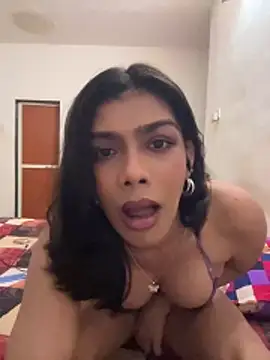 Snapshot of Mayra_xx chatting on May 2026 06:24:01 PM Mayra xx online show from May 2026 06:24:01 PM