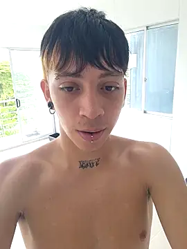 Sebastian Smoke online show from May 2026 05:52:02 PM