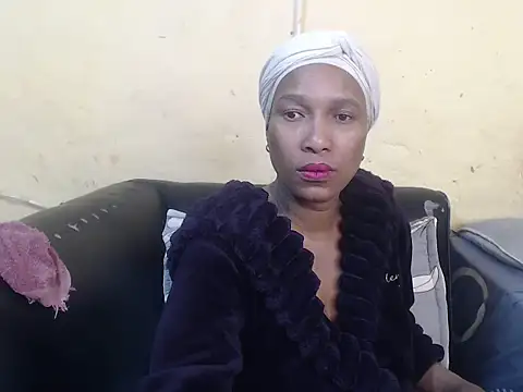 Heaven Squirter online show from July 2026 07:01:02 AM
