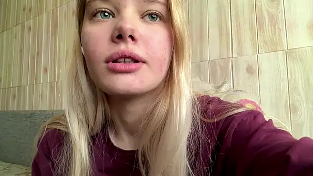 Malinwitch online show from July 2026 04:40:02 AM
