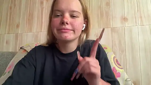 Malinwitch online show from July 2026 05:34:01 AM