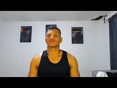 Snapshot of Ian_Arcia chatting on June 2026 11:44:01 PM Ian Arcia online show from June 2026 11:44:01 PM