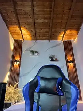 Snapshot of catalina_lafer chatting on June 2026 01:54:02 PM catalina lafer online show from June 2026 01:54:02 PM