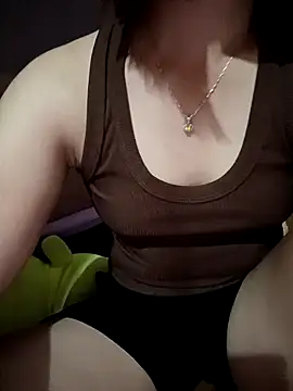Hazel Nova online show from May 2026 12:16:02 AM