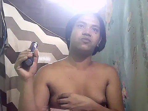 Snapshot of bj_l0ve chatting on May 2026 03:56:01 AM bj l0ve online show from May 2026 03:56:01 AM