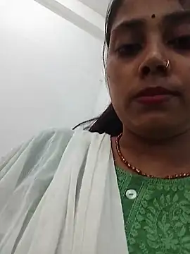 Simmi-00 online show from May 2026 05:38:02 AM