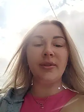Elsa1904 online show from May 2026 07:57:02 AM