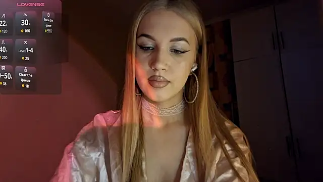 Snapshot of Katrinethequeen chatting on June 2026 04:55:01 PM Katrinethequeen online show from June 2026 04:55:01 PM
