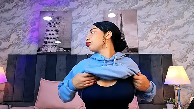 Samy-Whitee online show from May 2026 03:55:02 AM